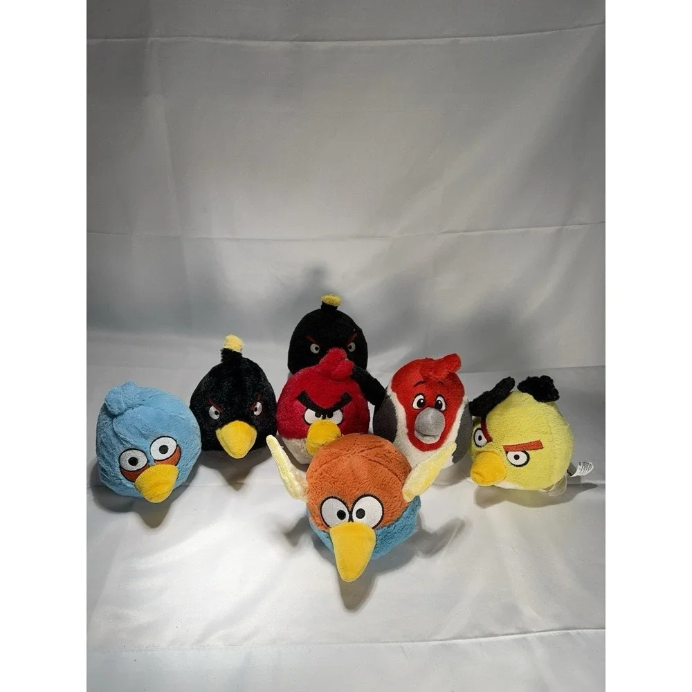 Angry Birds Lot of (7) *RED JAY MATILDA CHUCK BOMB * Plush Toys